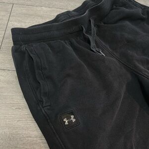 Under Armour Black Joggers men’s size medium